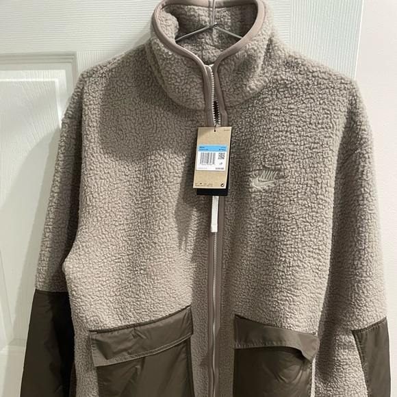 Nike sports essentials fleece full zip jacket medium - Picture 3 of 9